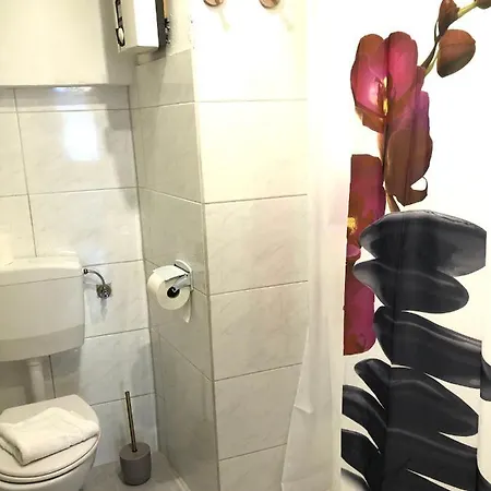 Apartment In Alf